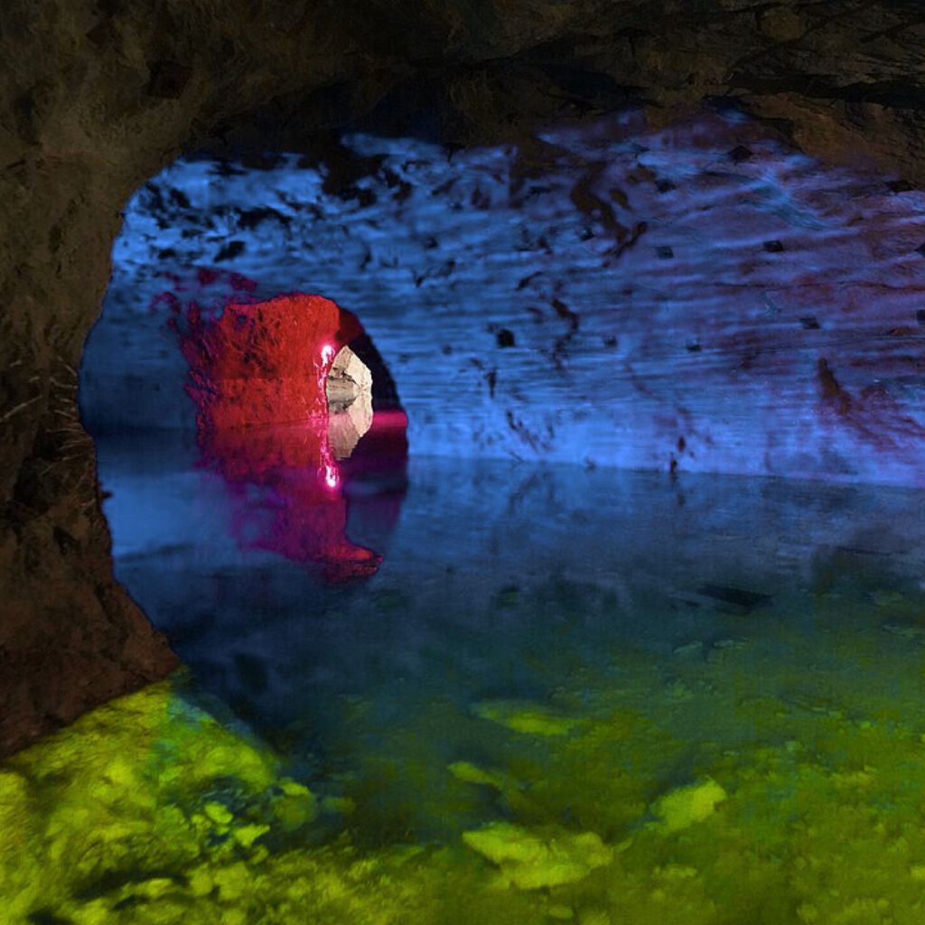 Seegrotte Hinterbrühl – Das verborgene Wunder unter Wien mit Europas größtem unterirdischem See